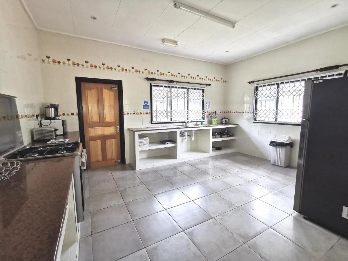 CHEZ MARVA Grande Villa COCO 3 à 12 personnes La Digue Exterior foto